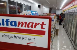 Alfamart Philippines update, financial comparison with competitors