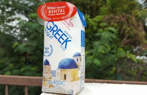 New Heavenly Blush drinkable Greek yoghurt aims at millennial