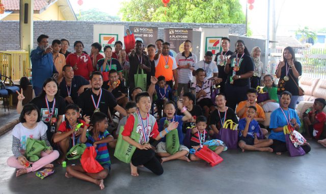 7-eleven charity 2