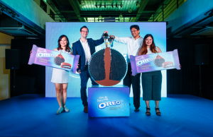 Lick It, Crunch It and Indulge in the Creamy Crunch Experience with the Oreo Chocolate Coated