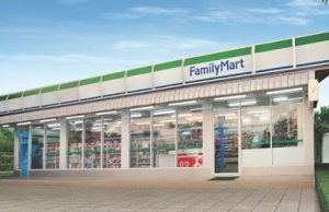 FamilyMart Thailand offers laundry services