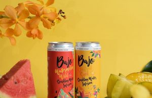 Refresh with Bajo sparkling water infusion from The Tapping Tapir