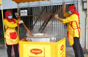 MAGGI Cooks Up 130,000 Bowls Of Nutricious ‘Bubur Lambuk’ For Frontline Heroes And Communities In Need
