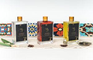 National Day Celebrations with Local Drinks at MO BAR