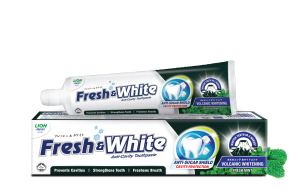 A Shiny Sparkling Smile in Just 14 Days with the New Fresh & White Volcanic Whitening Toothpaste