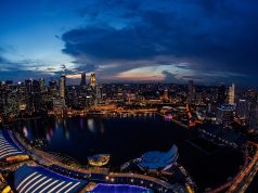 RAISE A TOAST TO THE LAST GOLDEN HOUR OF 2021 WITH CÉ LA VI’S ‘GLITTER DISCO’ CELEBRATION