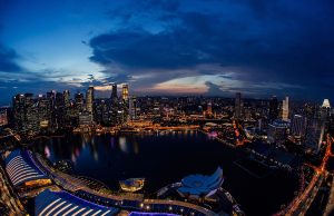 RAISE A TOAST TO THE LAST GOLDEN HOUR OF 2021 WITH CÉ LA VI’S ‘GLITTER DISCO’ CELEBRATION