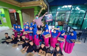 Netizens share their spirit and meaning of Ramadan Raya celebrations with the less fortunate