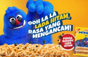 Mamee Monster has a peppery taste