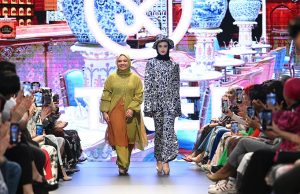 EMBRACING PERSONALISED MOMENTS OF ELEGANCE WITH   MOCCONA MALAYSIA AND KHATREENA’S LATEST FASHION DESIGNS