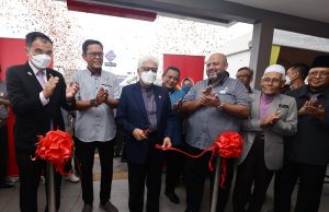 McDonald’s Malaysia Celebrates Opening of Drive-Thru Restaurant at Batu Kawan