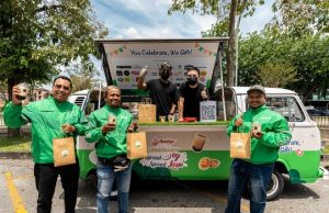 Anchor’s Legendairy Spread Joy Spread Love Campaign Returns to Appreciate Delivery Riders