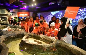 AIA PUBLIC Takaful Supports Children’s Physical and Mental Wellbeing with an Experiential Learning Outing for Orphanages