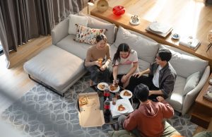 Win Metawin and Coca-Cola Unwrap the Magic of Mealtimes in a Heartwarming Film Celebrating Sibling Bonds