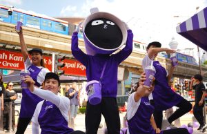 Tealive lights up KL skyline with Largest Bubble Tea Cup, marking International Bubble Tea Day