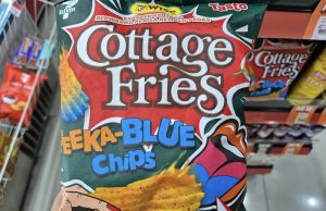 Can you handle the blue heat with new Wise Cottage Fries Coloured Potato Chips?