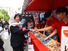 Munchy’s Spreads Happiness with RM100,000 Worth of Biscuits