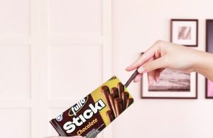 Fullo launches new chocolate-coated wafer roll