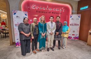 Beautiful Malaysia: A Celebration of Cultural Heritage through Food, Fashion, and Art