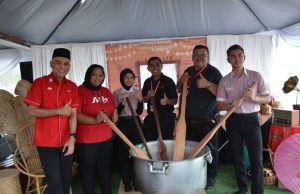 Marrybrown Shares the Spirit of Ramadan with 25,000 servings of Bubur Lambuk Nationwide