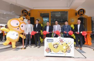 emart24 celebrates 100th store by rewarding customers