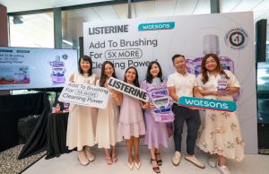 LISTERINE® Kicks Off Swish & Snap Campaign (From L–R): Josephine, Senior Brand Manager Kenvue MYSG, Dr Kayla Teh, Frances Anne Velante, Head of Marketing Kenvue MYSG, Danny Hoh, Chief Operating Officer Watsons Malaysia, Carrol Tan, Head of Trading, Watsons Malaysia, come together to celebrate healthier smiles for all Malaysians.