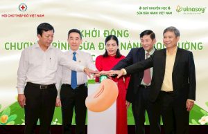 Fami Canxi Soy Milk powers up school children’s health across Vietnam